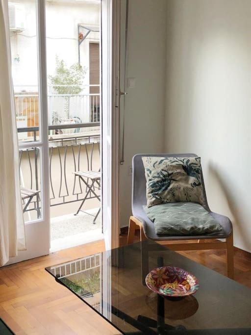 Appartamento 5Th Floor Bright Flat At Bohemian Exarcheia Atene Esterno foto