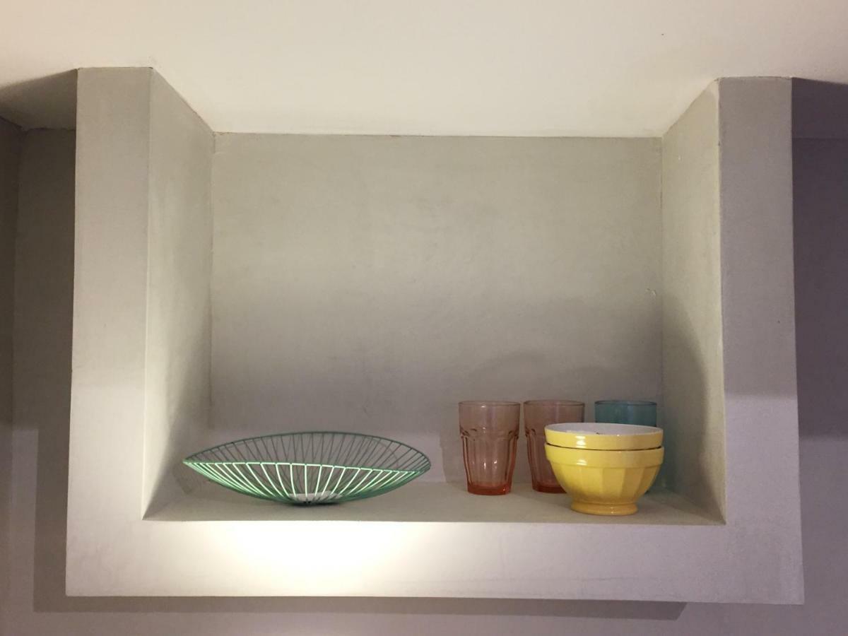 Appartamento 5Th Floor Bright Flat At Bohemian Exarcheia Atene Esterno foto